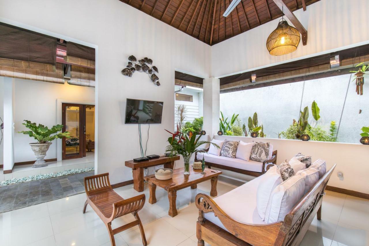 Villa Kamboja Five Seminyak Exteriör bild